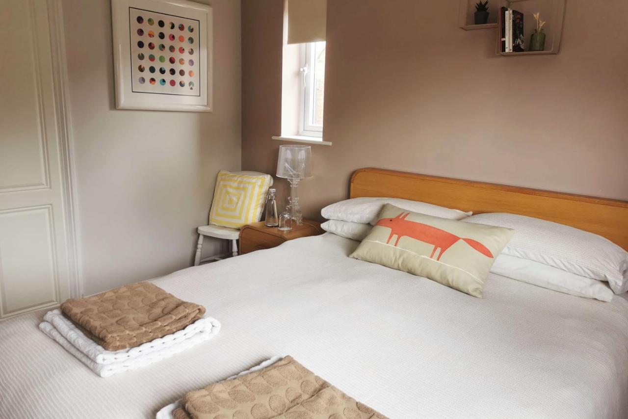 Walton Crescent Bed & Breakfast Winford Ngoại thất bức ảnh